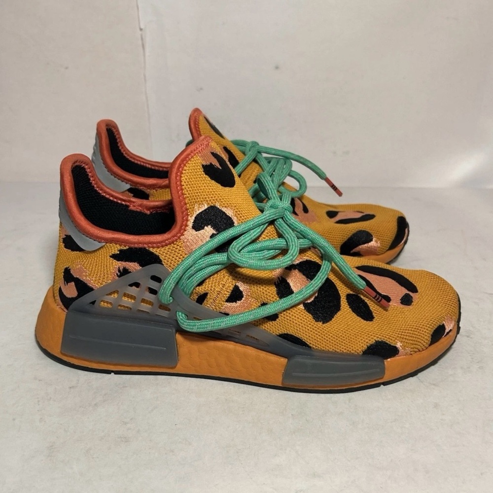 Adidas Pharrell human race animal print cheetah men’s size 7